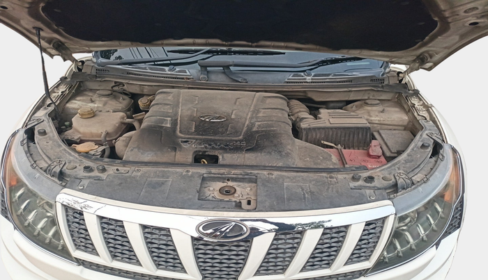 2014 Mahindra XUV500 W6, Diesel, Manual, 66,283 km, exterior