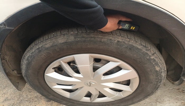 2014 Mahindra XUV500 W6, Diesel, Manual, 66,283 km, tyre