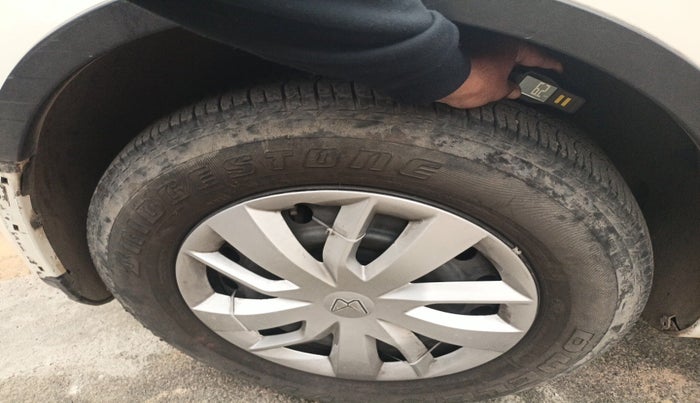 2014 Mahindra XUV500 W6, Diesel, Manual, 66,283 km, tyre