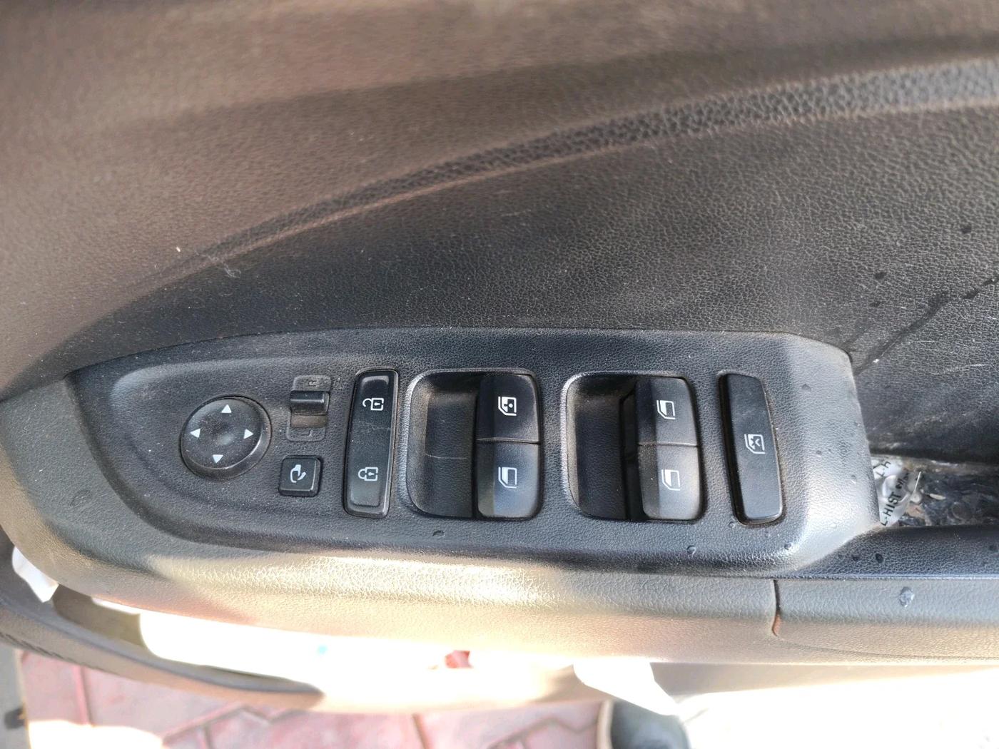 2019 Hyundai VENUE SX 1.4 CRDI, Diesel, Manual, 78,168 km, interior