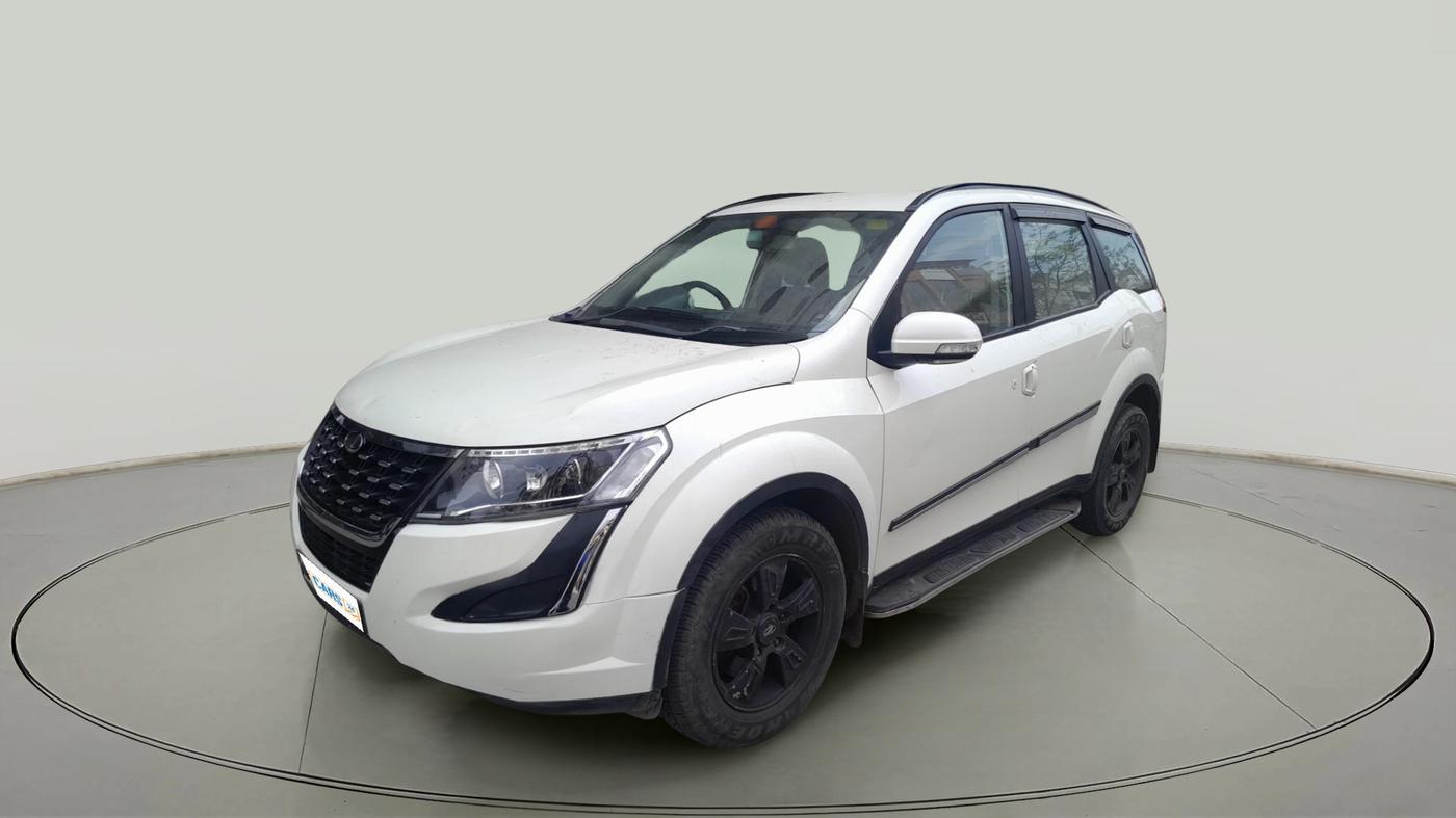 2020 Mahindra XUV500 W7, Diesel, Manual, 69,106 km, exterior