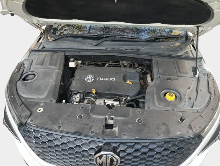 2021 MG HECTOR PLUS SUPER 2.0 DIESEL TURBO MT 7-STR, Diesel, Manual, 1,14,034 km, exterior