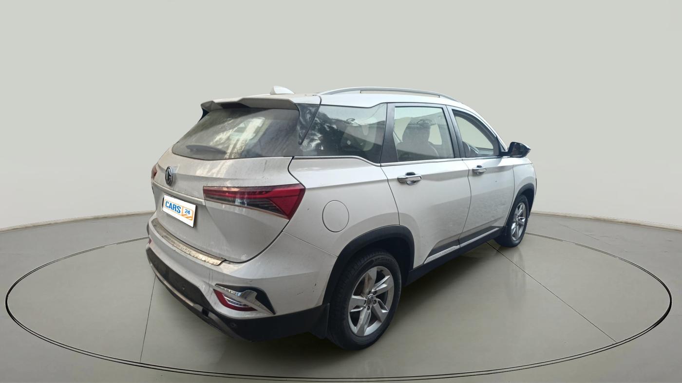 2021 MG HECTOR PLUS SUPER 2.0 DIESEL TURBO MT 7-STR, Diesel, Manual, 1,14,034 km, exterior