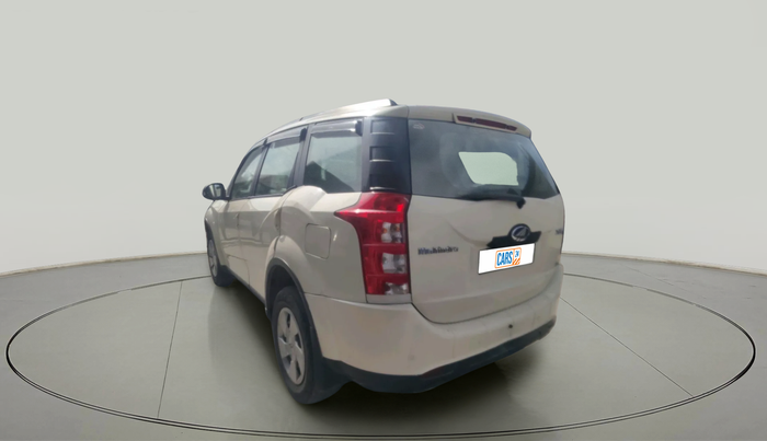2015 Mahindra XUV500 W6, Diesel, Manual, 1,06,564 km, exterior