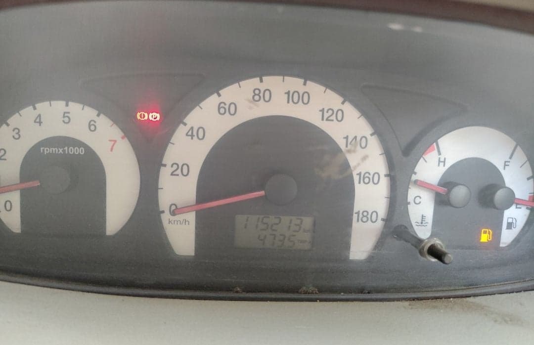 2010 Mahindra Xylo E4, Diesel, Manual, 1,15,214 km, interior