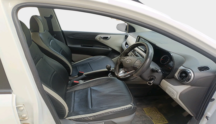 2022 Hyundai GRAND I10 NIOS SPORTZ 1.2 KAPPA VTVT CNG, Petrol, Manual, 36,079 km, interior
