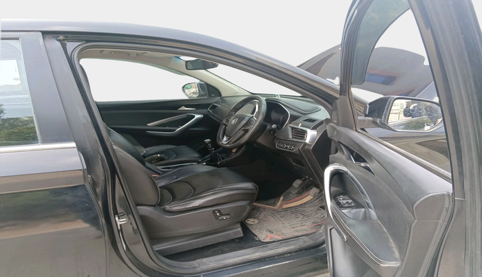2019 MG HECTOR SHARP 2.0 DIESEL, Diesel, Manual, 1,04,958 km, interior