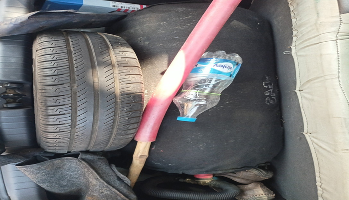 2021 Hyundai GRAND I10 NIOS SPORTZ 1.2 KAPPA VTVT, Petrol, Manual, 39,239 km, tyre