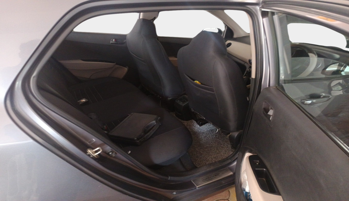 2013 Hyundai Grand i10 MAGNA 1.2 KAPPA VTVT, Petrol, Manual, 69,131 km, interior