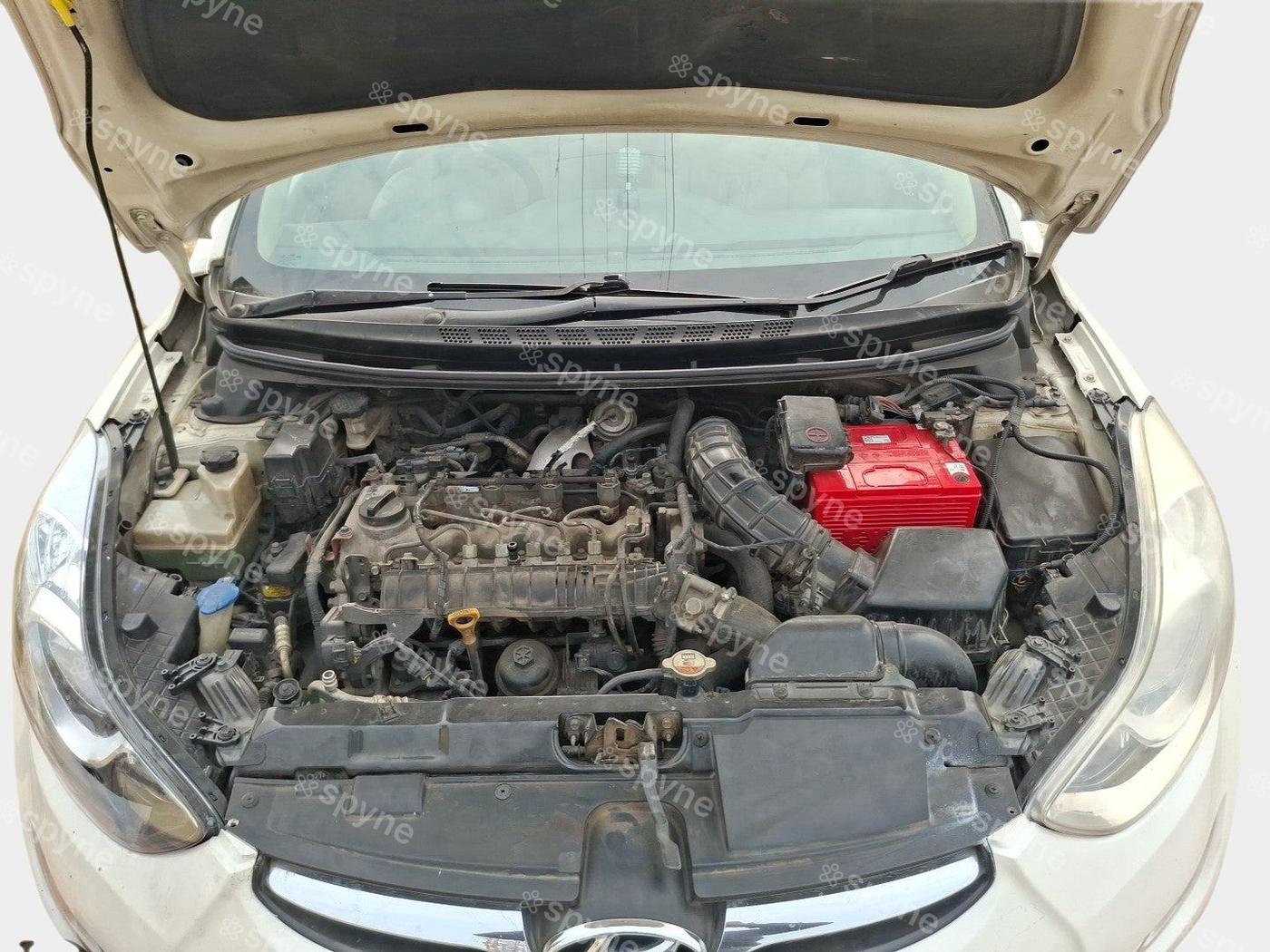 2014 Hyundai New Elantra 1.6 S MT DIESEL, Diesel, Manual, 1,19,752 km, exterior