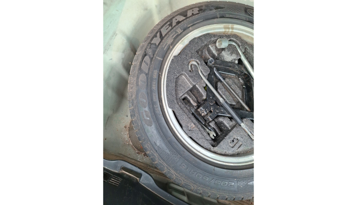 2014 Hyundai New Elantra 1.6 S MT DIESEL, Diesel, Manual, 1,19,752 km, tyre