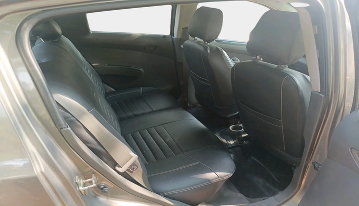 2011 Chevrolet Beat LT PETROL, Petrol, Manual, 71,462 km, interior