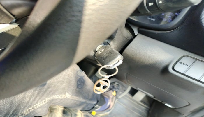 2021 Hyundai VENUE S 1.2, Petrol, Manual, 58,790 km, interior