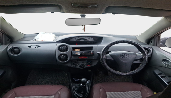 2012 Toyota Etios Liva GD, Diesel, Manual, 2,95,328 km, interior