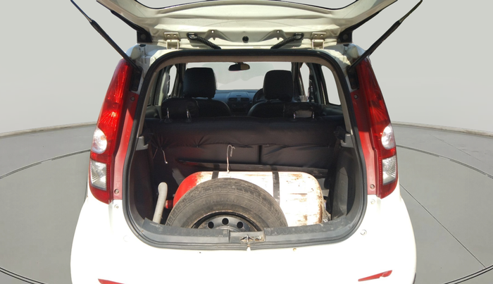 2016 Maruti Ritz LXI, Petrol, Manual, 1,42,098 km, exterior