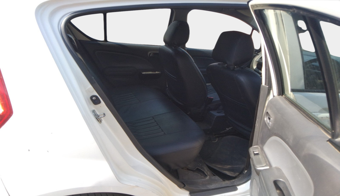 2016 Maruti Ritz LXI, Petrol, Manual, 1,42,098 km, interior