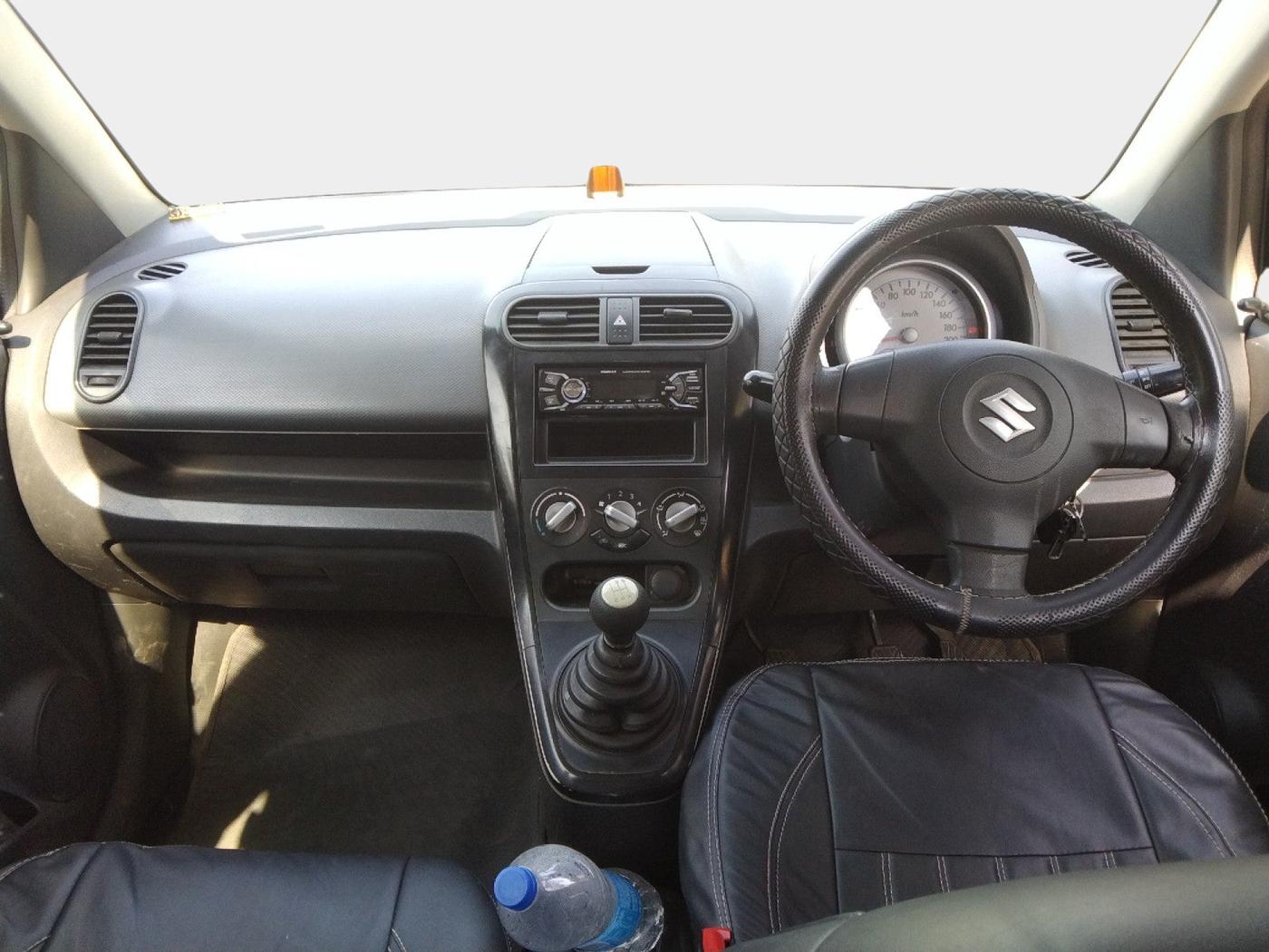 2016 Maruti Ritz LXI, Petrol, Manual, 1,42,098 km, interior
