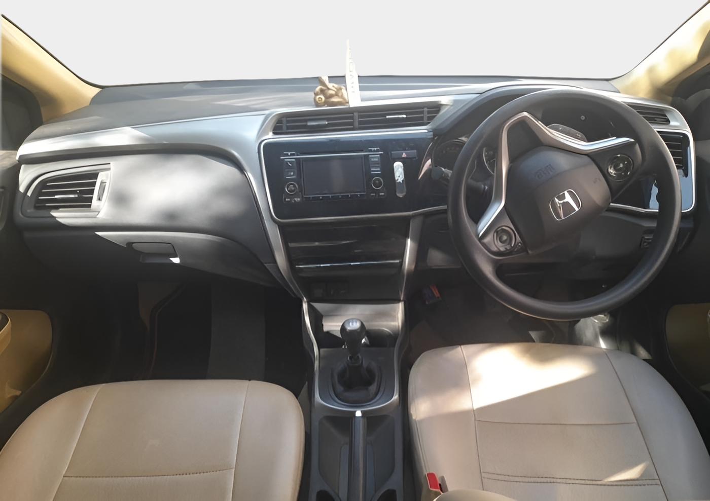 2016 Honda City 1.5L I-VTEC V MT, Petrol, Manual, 61,135 km, interior