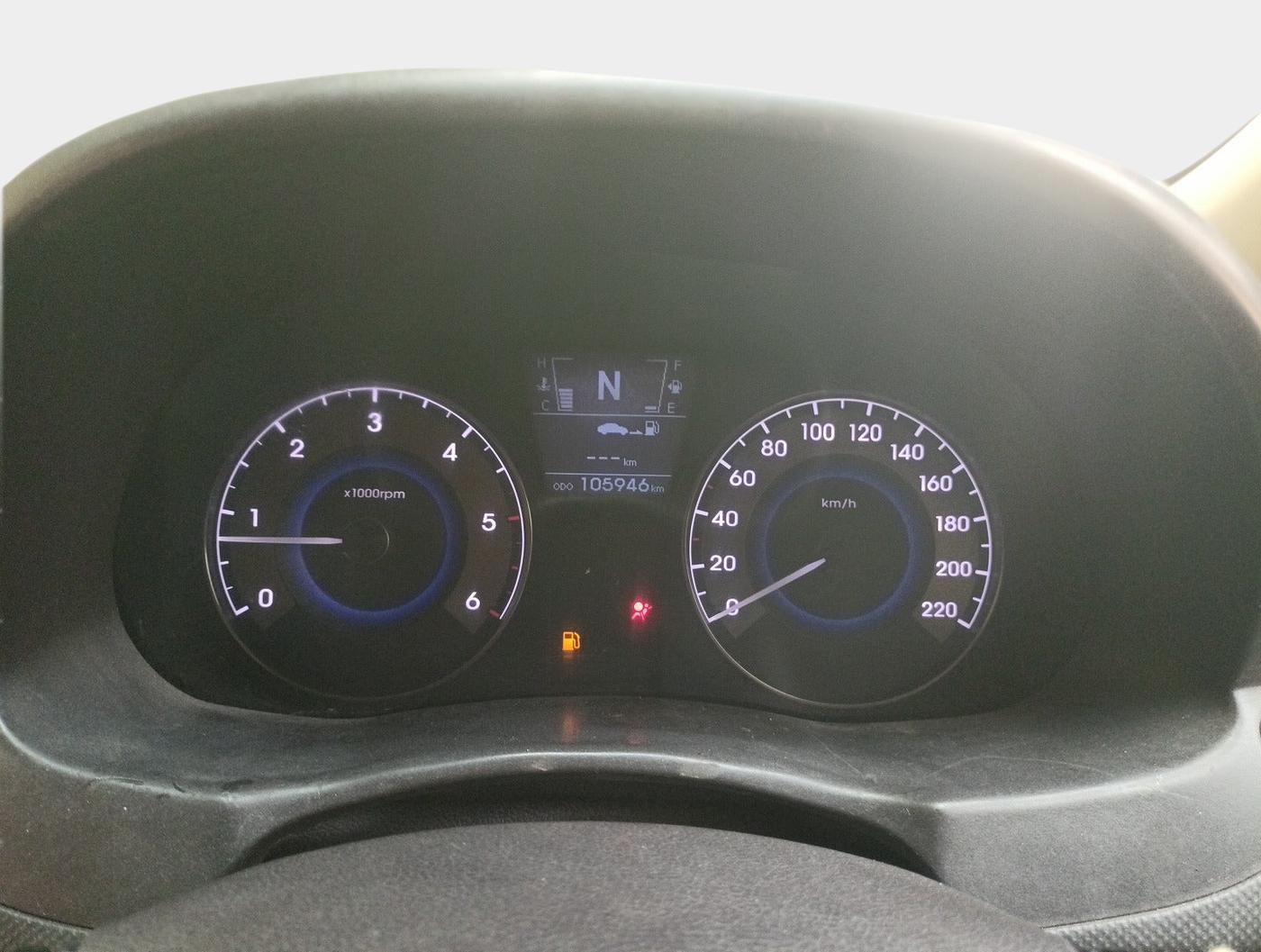 2012 Hyundai Verna FLUIDIC 1.6 CRDI SX OPT AT, Diesel, Automatic, 1,05,946 km, interior