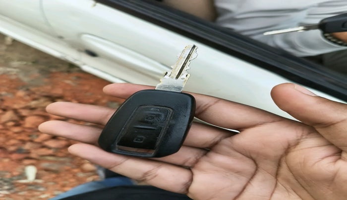 2015 Tata Indigo ECS LX TDI, Diesel, Manual, 1,55,392 km, interior