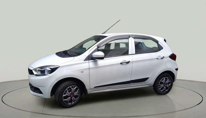 2018 Tata Tiago XT PETROL, Petrol, Manual, 29,324 km, exterior