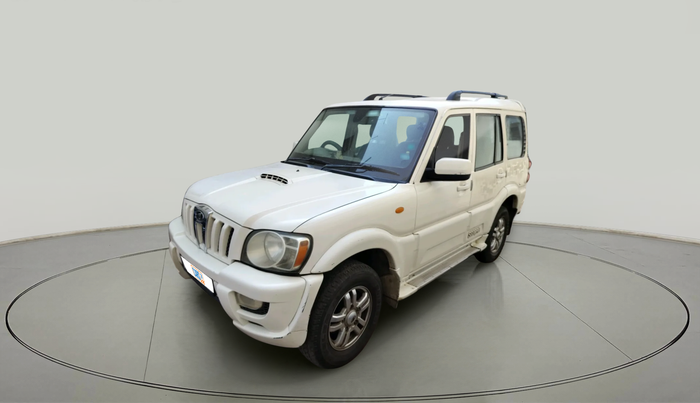 2011 Mahindra Scorpio VLX 2WD AIRBAG, Diesel, Manual, 91,581 km, exterior