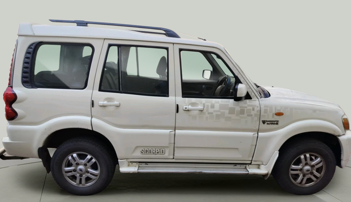 2011 Mahindra Scorpio VLX 2WD AIRBAG, Diesel, Manual, 91,581 km, exterior