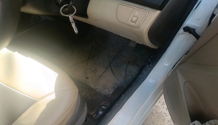 2014 Hyundai Eon MAGNA +, Petrol, Manual, 37,824 km, interior