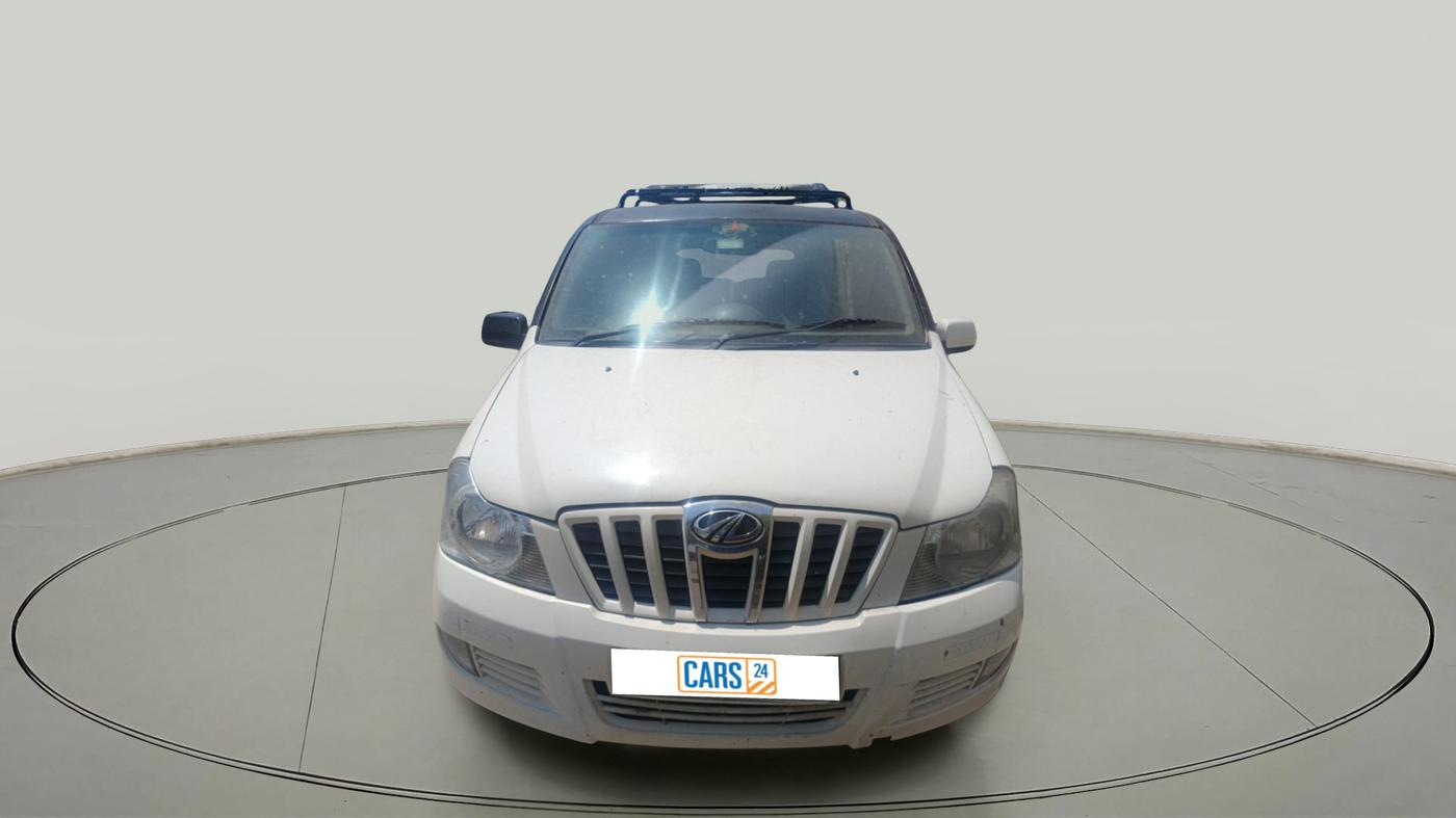 2011 Mahindra Xylo E4 BS-III, Diesel, Manual, 1,24,024 km, exterior