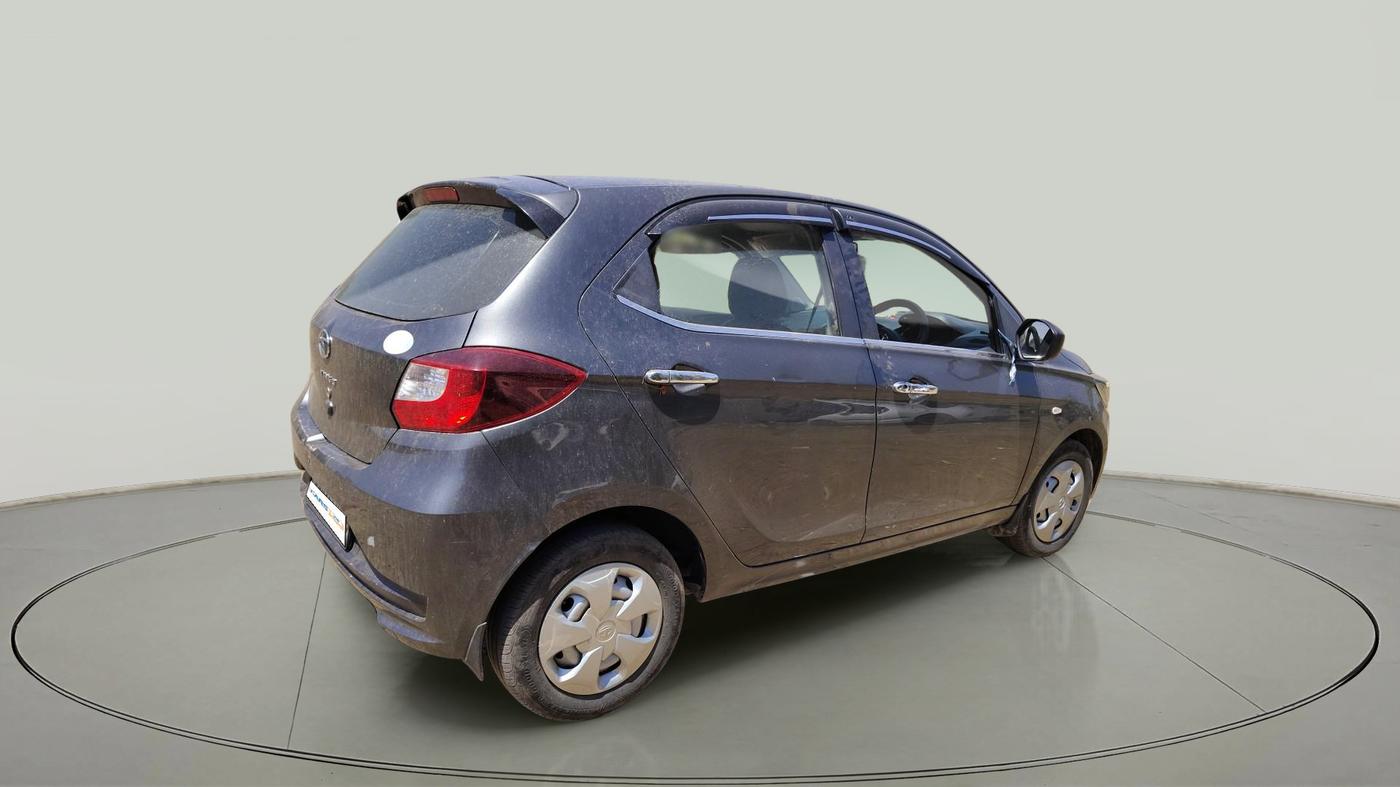 2022 Tata Tiago XE PETROL, Petrol, Manual, 34,182 km, exterior