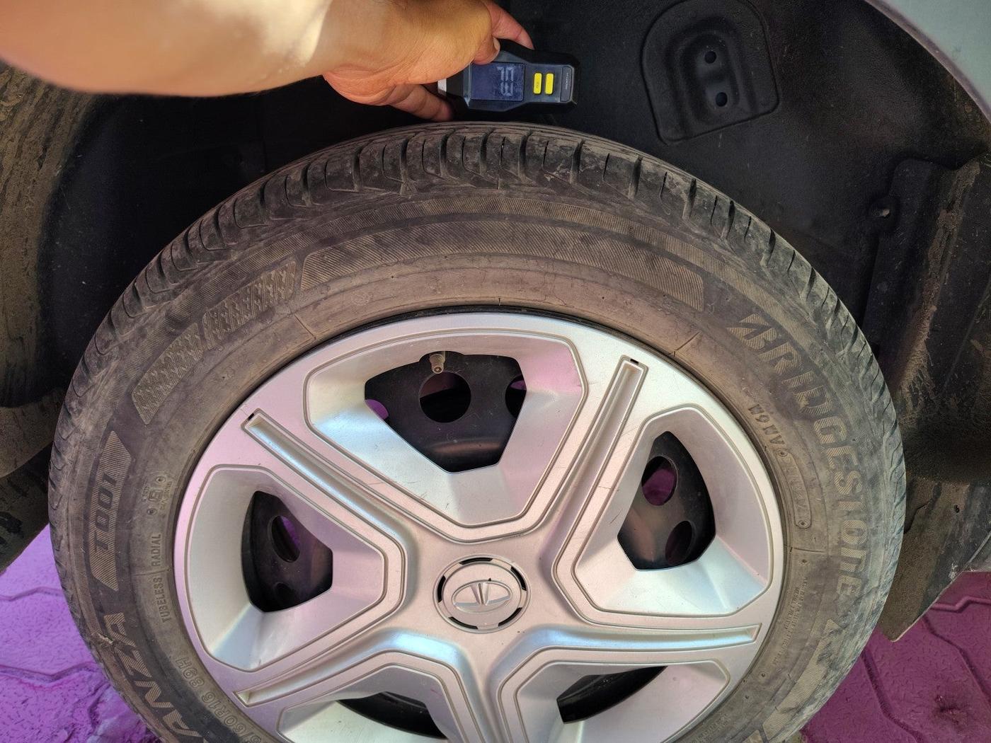 2021 Tata NEXON XM SUNROOF PETROL, Petrol, Manual, 22,770 km, tyre
