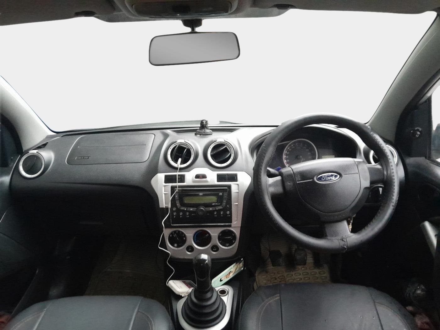 2012 Ford Figo TITANIUM 1.4 DIESEL, Diesel, Manual, 1,31,811 km, interior