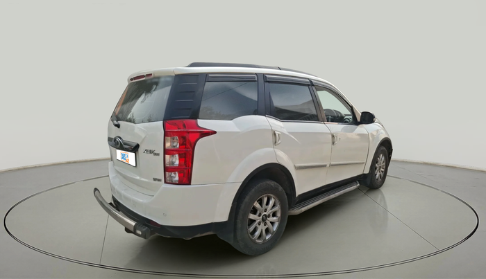 2016 Mahindra XUV500 W10, Diesel, Manual, 1,13,579 km, exterior