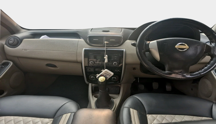 2014 Nissan Terrano XL D PLUS, Diesel, Manual, 78,258 km, interior