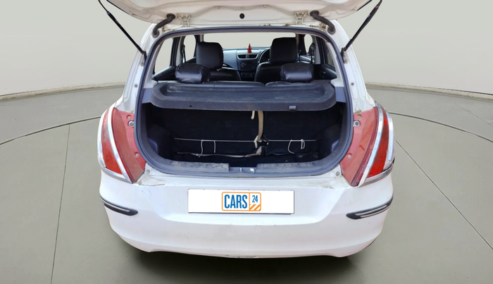 2016 Maruti Swift LXI (O), Petrol, Manual, 1,31,998 km, exterior