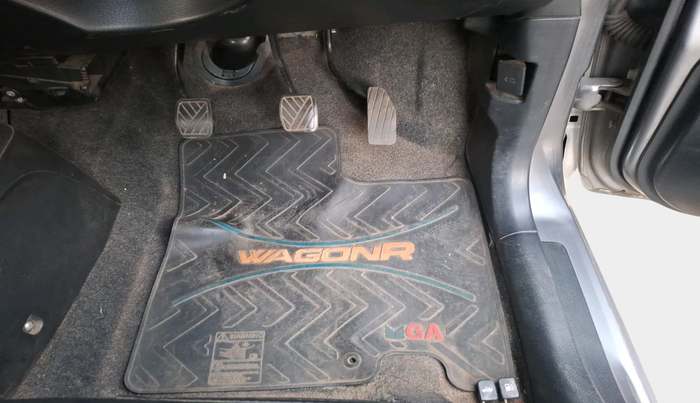 2013 Maruti Wagon R 1.0 VXI, Petrol, Manual, 62,768 km, interior