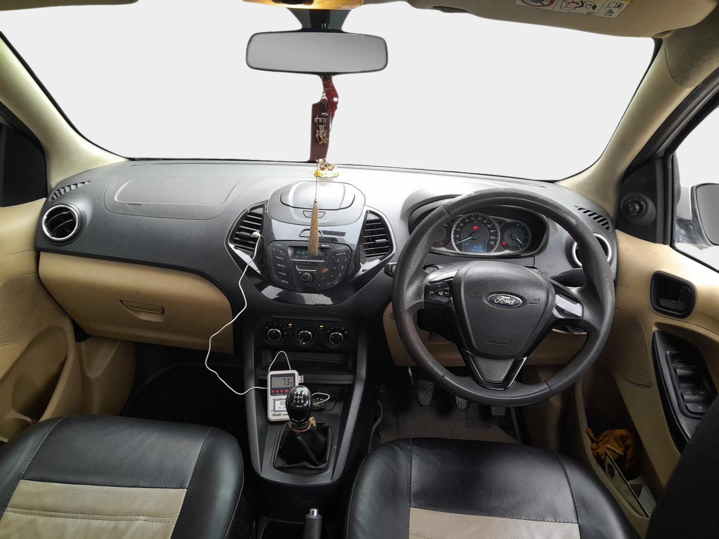 2016 Ford Figo Aspire TREND 1.2 PETROL, Petrol, Manual, 1,17,940 km, interior