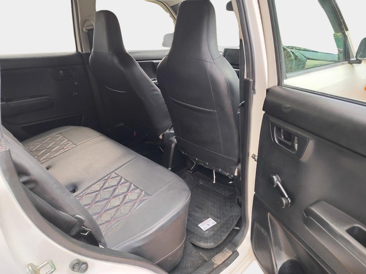 2022 Maruti New Wagon-R LXI 1.0, Petrol, Manual, 44,802 km, interior