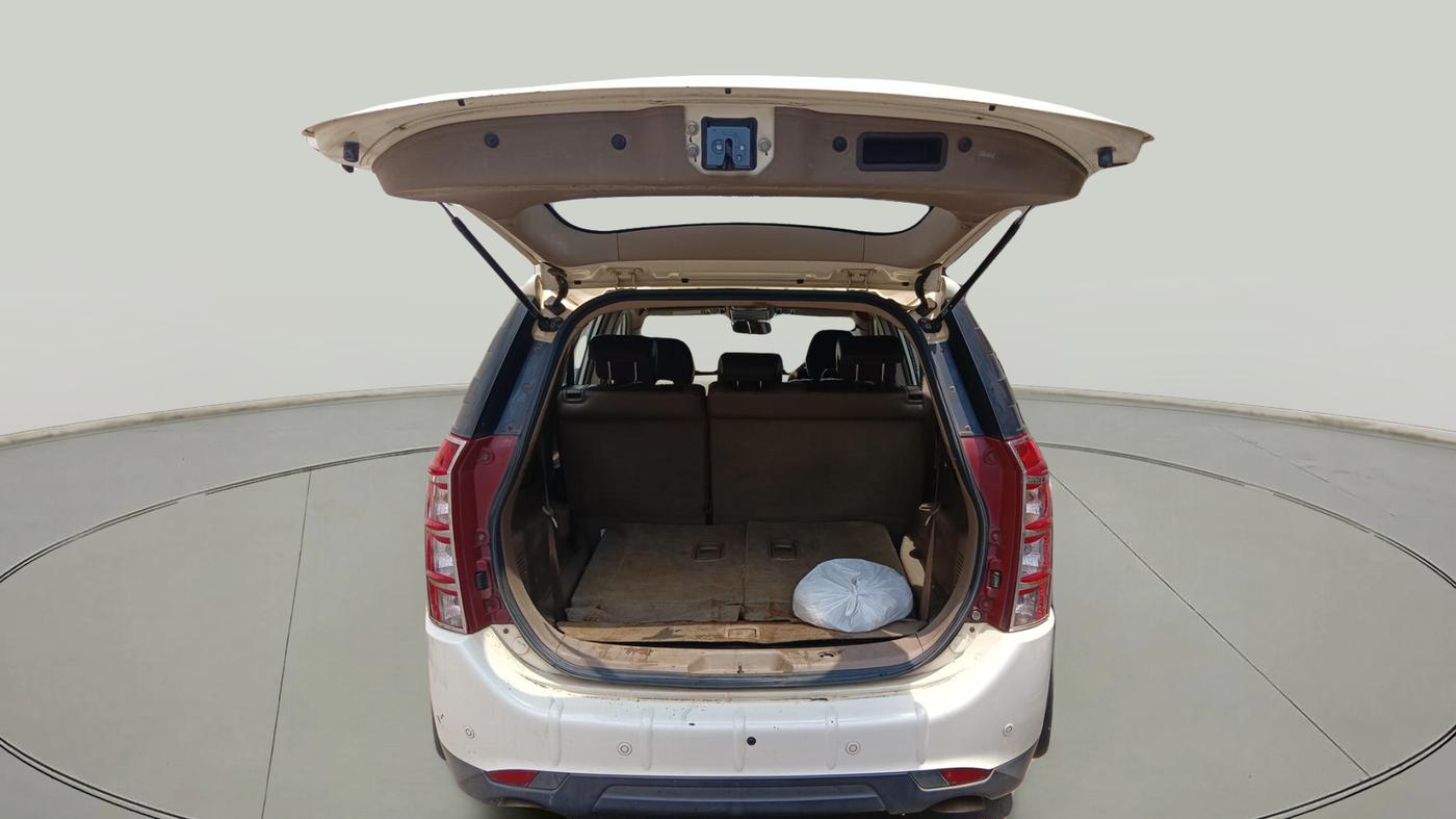 2015 Mahindra XUV500 W8, Diesel, Manual, 89,515 km, exterior
