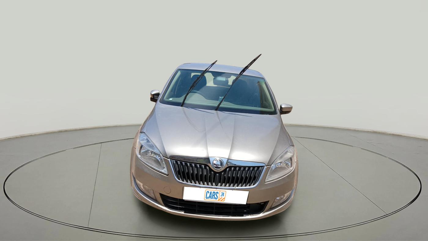 2013 Skoda Rapid ELEGANCE 1.6 TDI CR MT, Diesel, Manual, 1,45,540 km, exterior