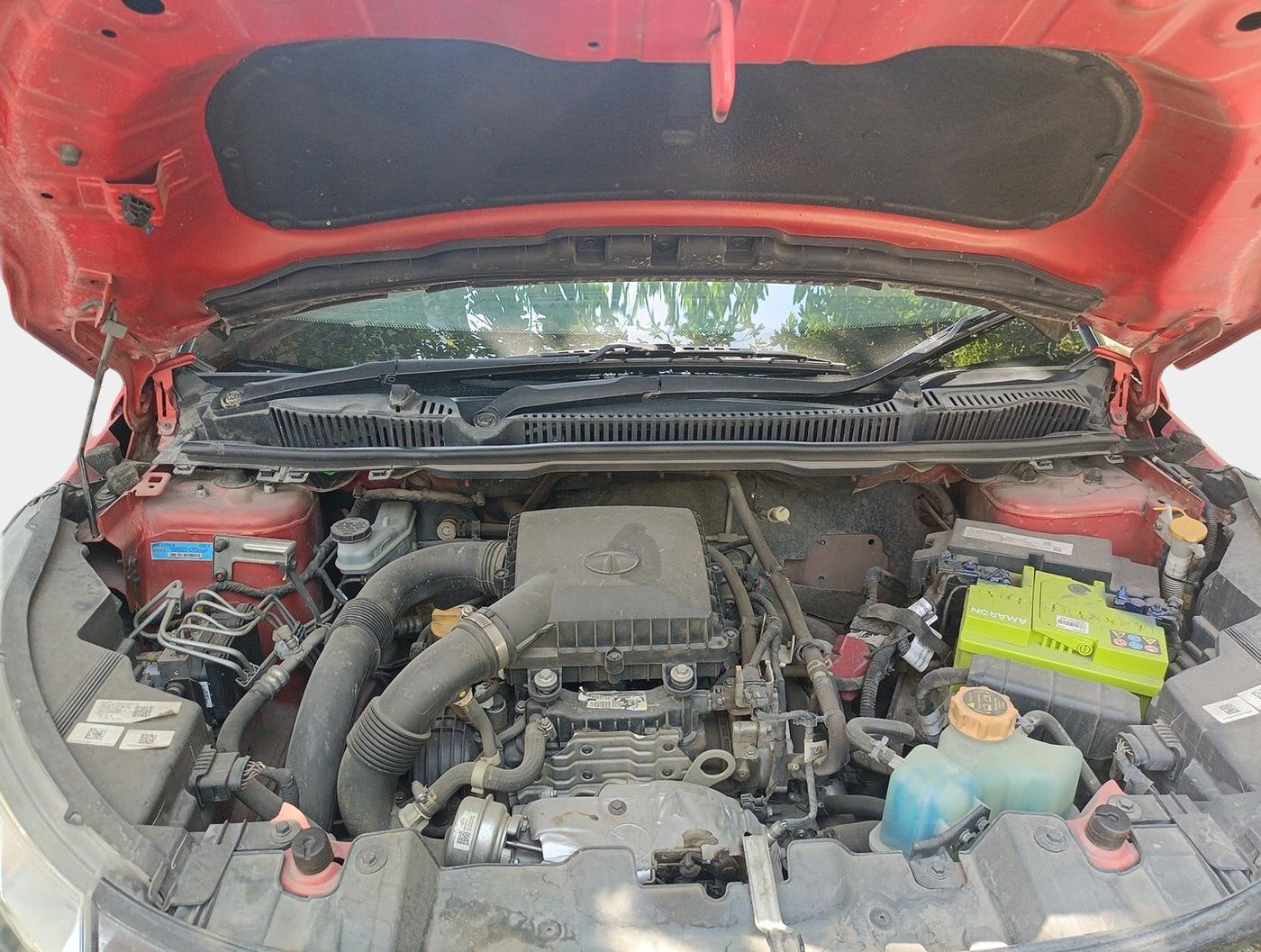 2020 Tata NEXON XM PETROL, Petrol, Manual, 73,946 km, exterior