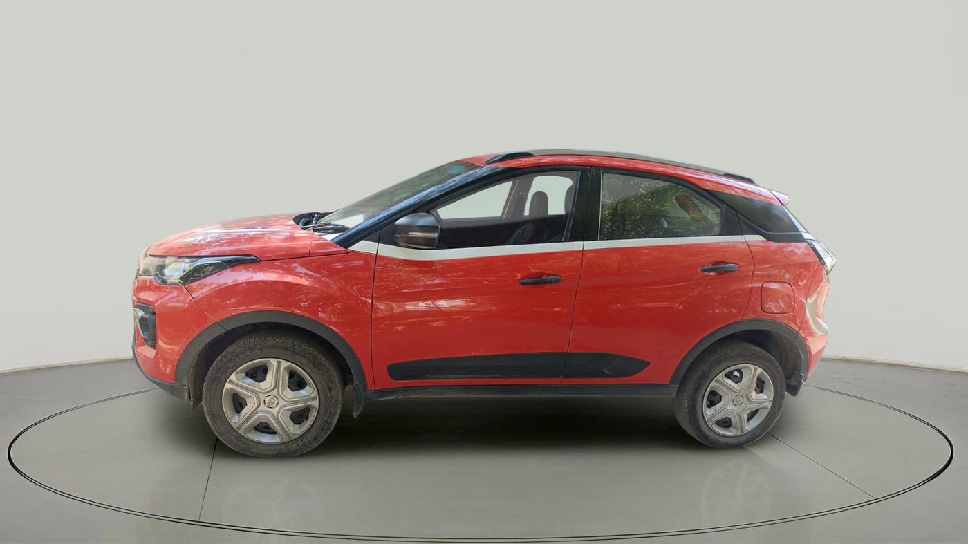 2020 Tata NEXON XM PETROL, Petrol, Manual, 73,946 km, exterior