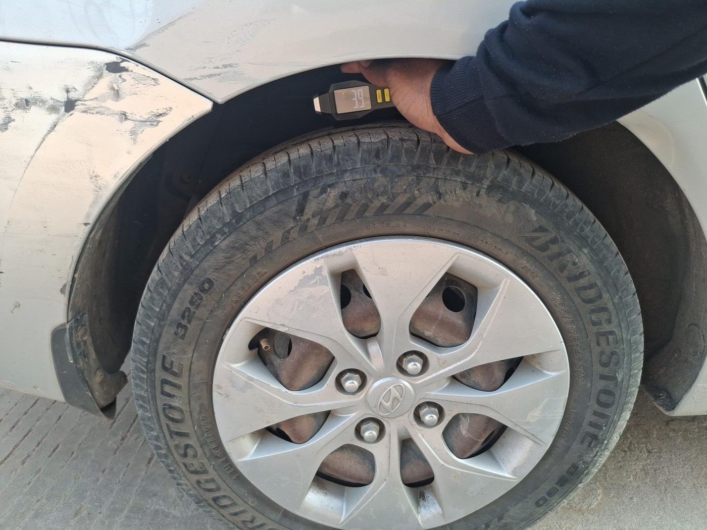 2014 Hyundai Xcent S 1.2, Petrol, Manual, 1,76,678 km, tyre