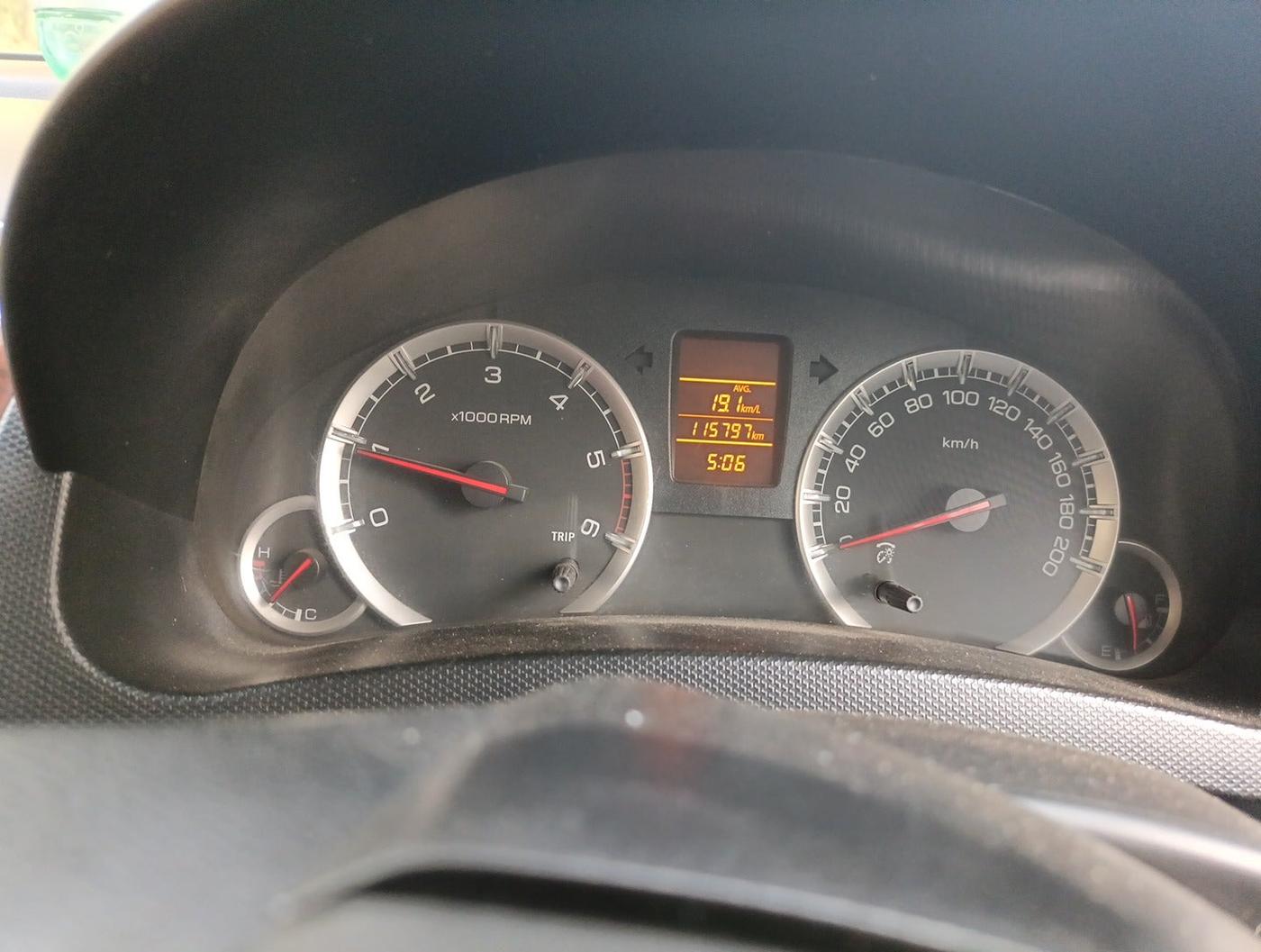 2013 Maruti Swift VDI, Diesel, Manual, 1,15,797 km, interior