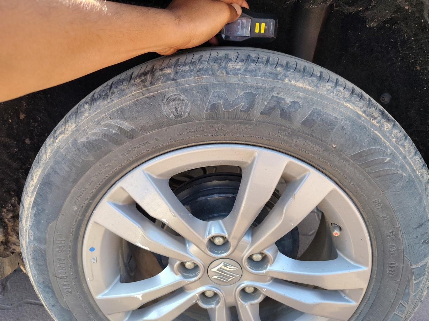 2018 Maruti Vitara Brezza ZDI, Diesel, Manual, 97,082 km, tyre