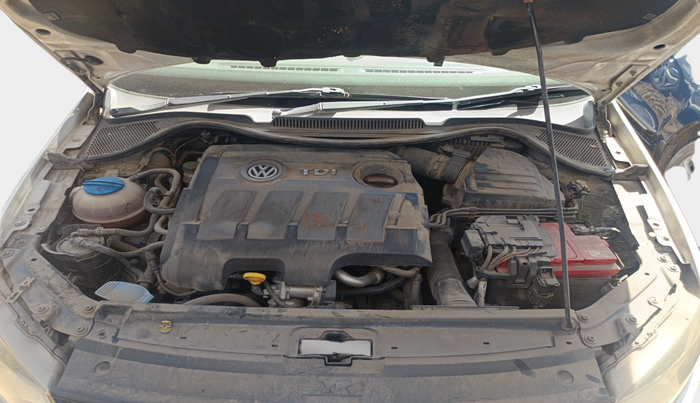 2013 Volkswagen Vento COMFORTLINE DIESEL 1.6, Diesel, Manual, 1,36,797 km, exterior