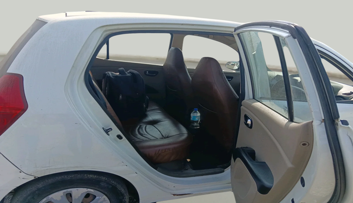 2011 Hyundai i10 MAGNA 1.1, Petrol, Manual, 79,940 km, interior