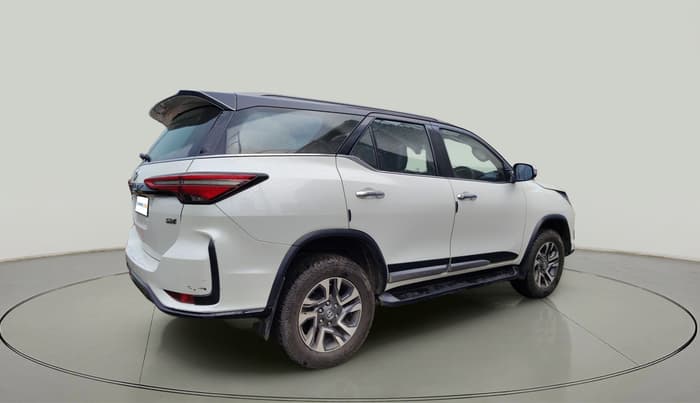 2022 Toyota Fortuner 4X4 AT 2.8 LEGENDER, Diesel, Automatic, 97,879 km, exterior
