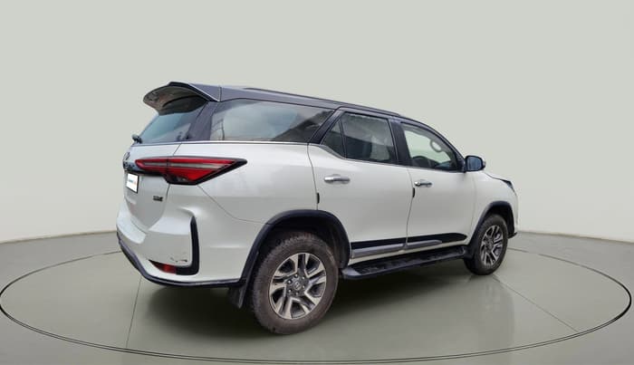 2022 Toyota Fortuner 4X4 AT 2.8 LEGENDER, Diesel, Automatic, 97,879 km, exterior