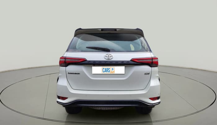 2022 Toyota Fortuner 4X4 AT 2.8 LEGENDER, Diesel, Automatic, 97,879 km, exterior
